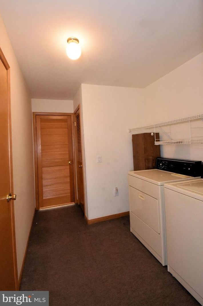 2103 White Oak Rd, Dover DE  19901-3359 exterior