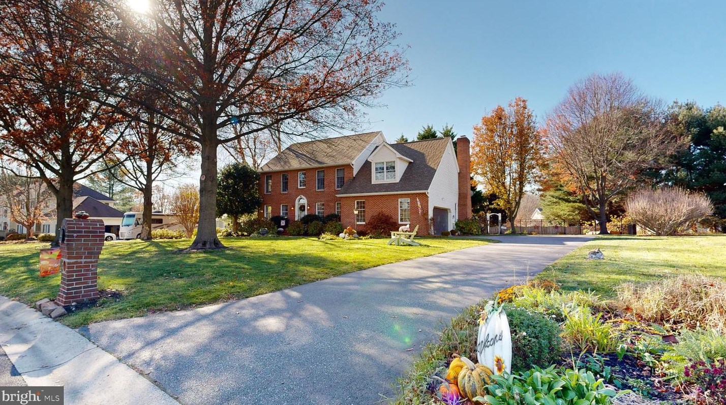 4 Waterwheel Cir, Dover, DE 19901-6262
