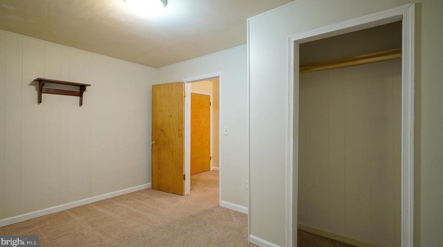 228 Old Mill Rd, Dover DE  19901-6256 exterior