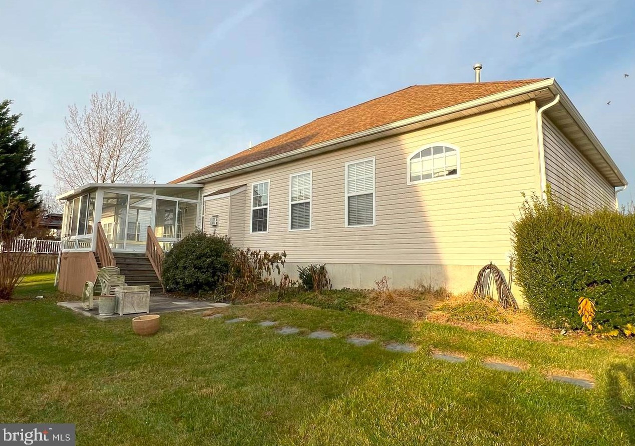 15 Wooten Ct, Dover DE  19904-3863 exterior