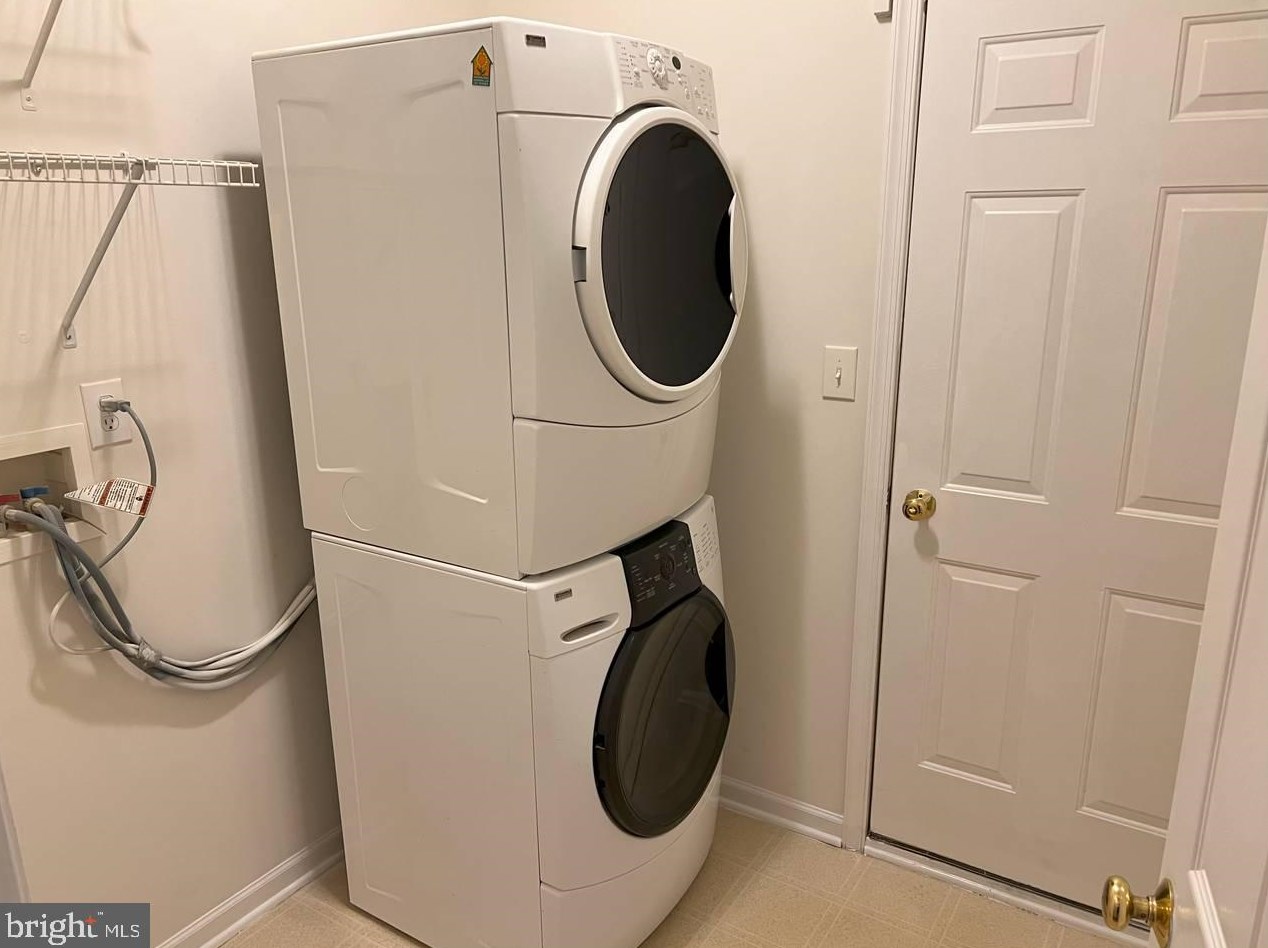 15 Wooten Ct, Dover DE  19904-3863 exterior