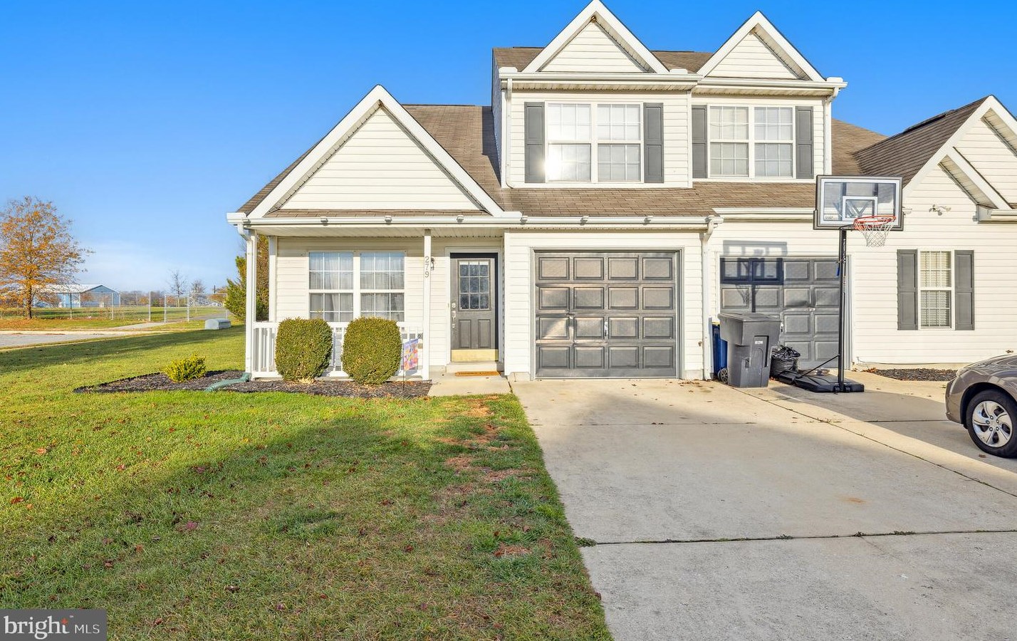 279 Trafalgar Dr, Dover, DE 19904-9795