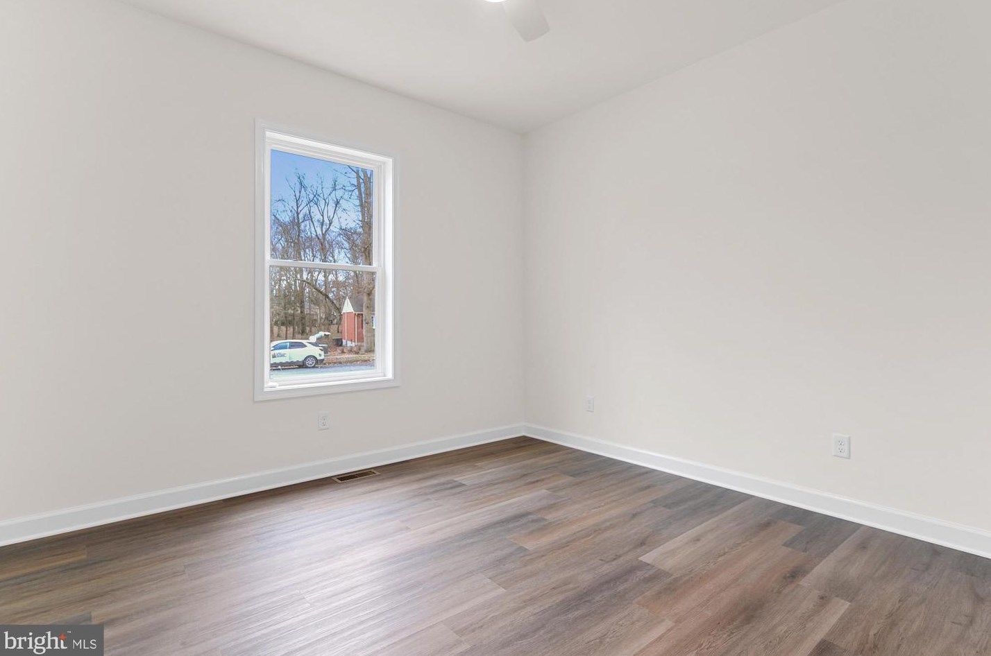 749 Oak Dr, Dover DE  19904-4341 exterior