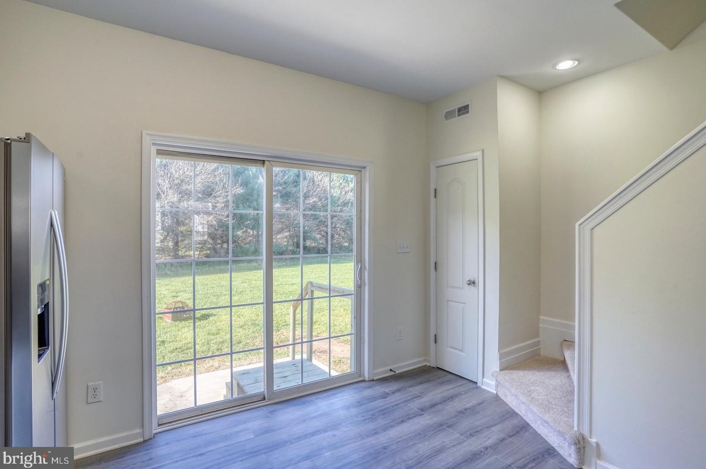 174 Lexington Pl, Dover DE  19901-8827 exterior
