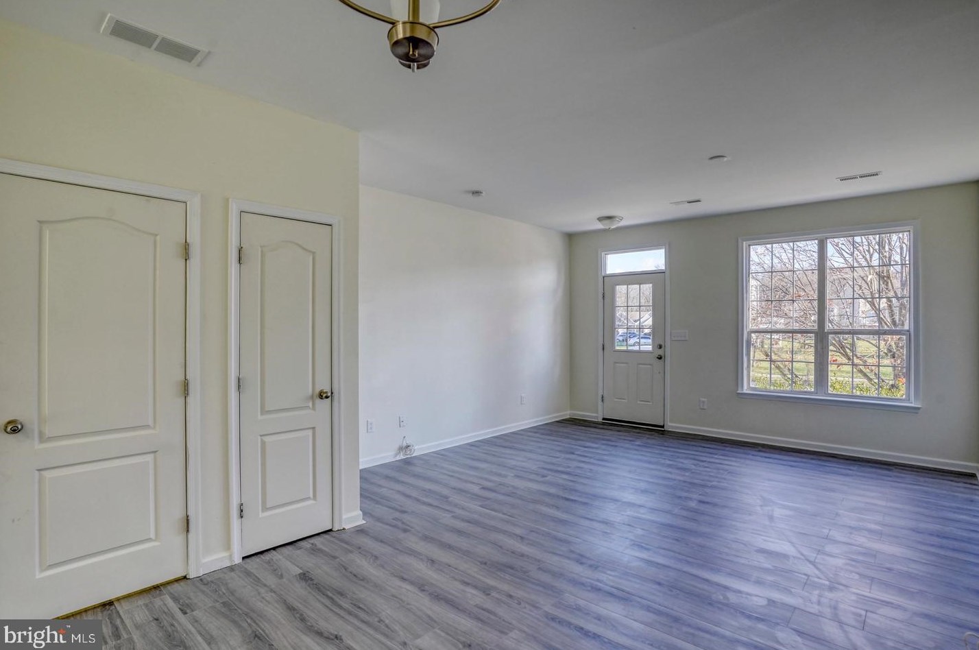 174 Lexington Pl, Dover DE  19901-8827 exterior