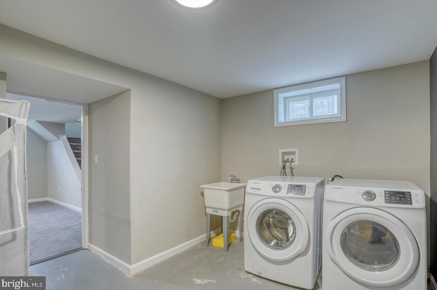 916 Buck Dr, Dover DE  19901-6649 exterior