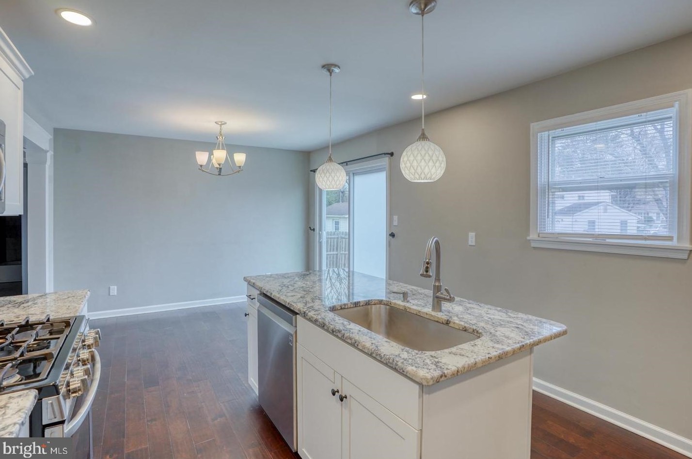 916 Buck Dr, Dover DE  19901-6649 exterior