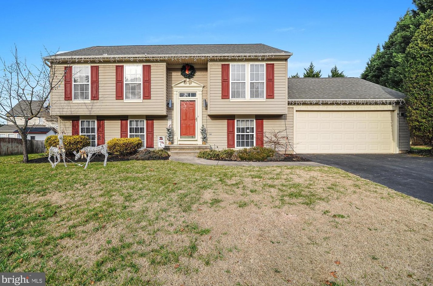 81 Houston St, Dover, DE 19901-5271