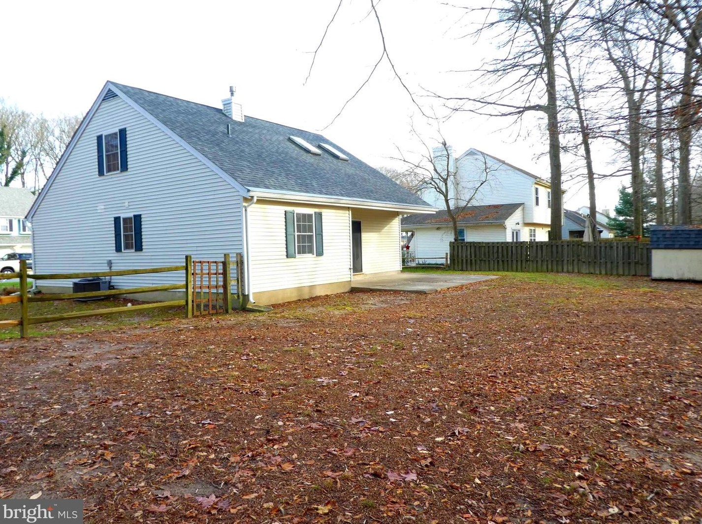 38 Stoney Dr, Dover DE  19904-9734 exterior