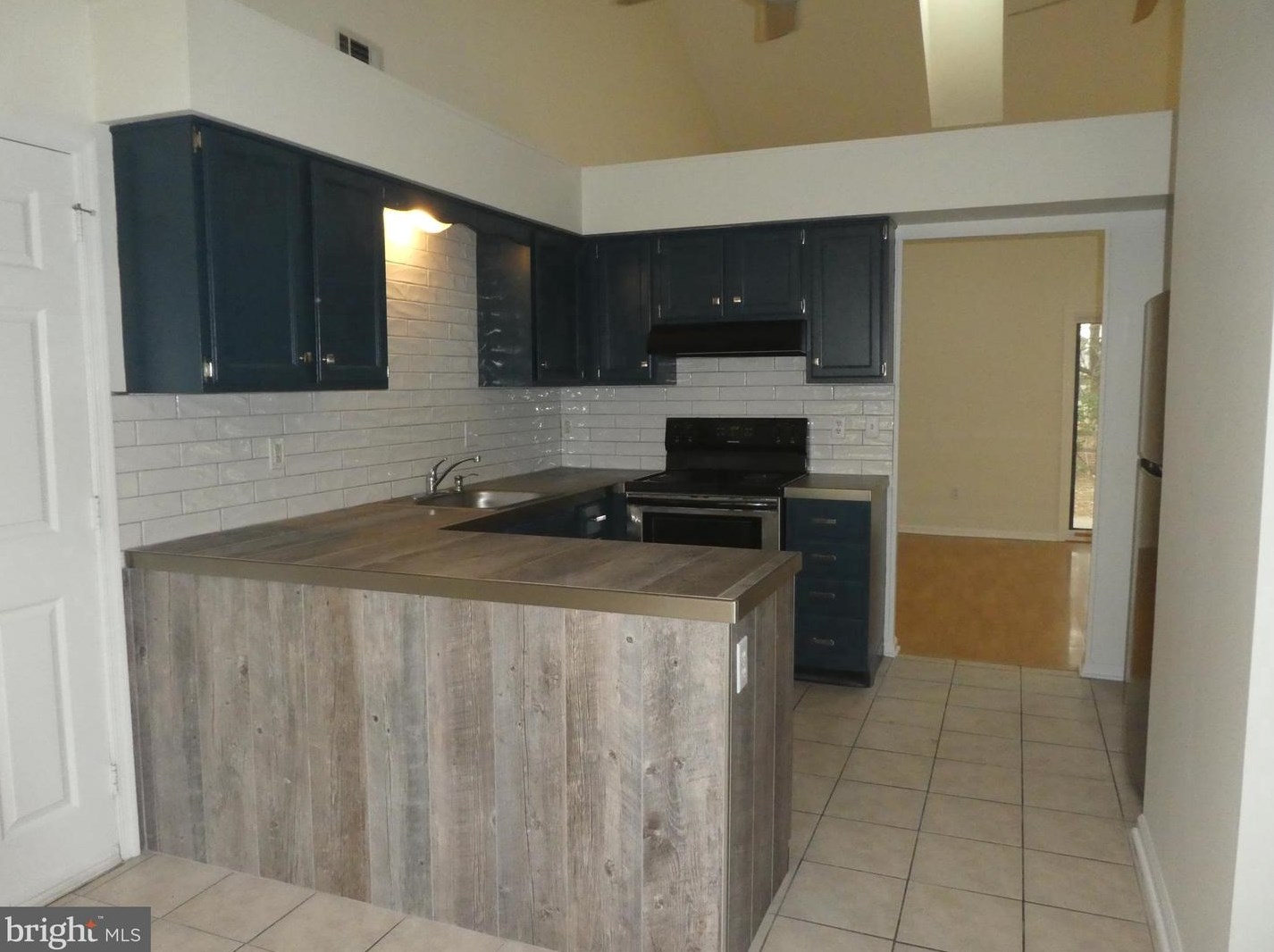 38 Stoney Dr, Dover DE  19904-9734 exterior