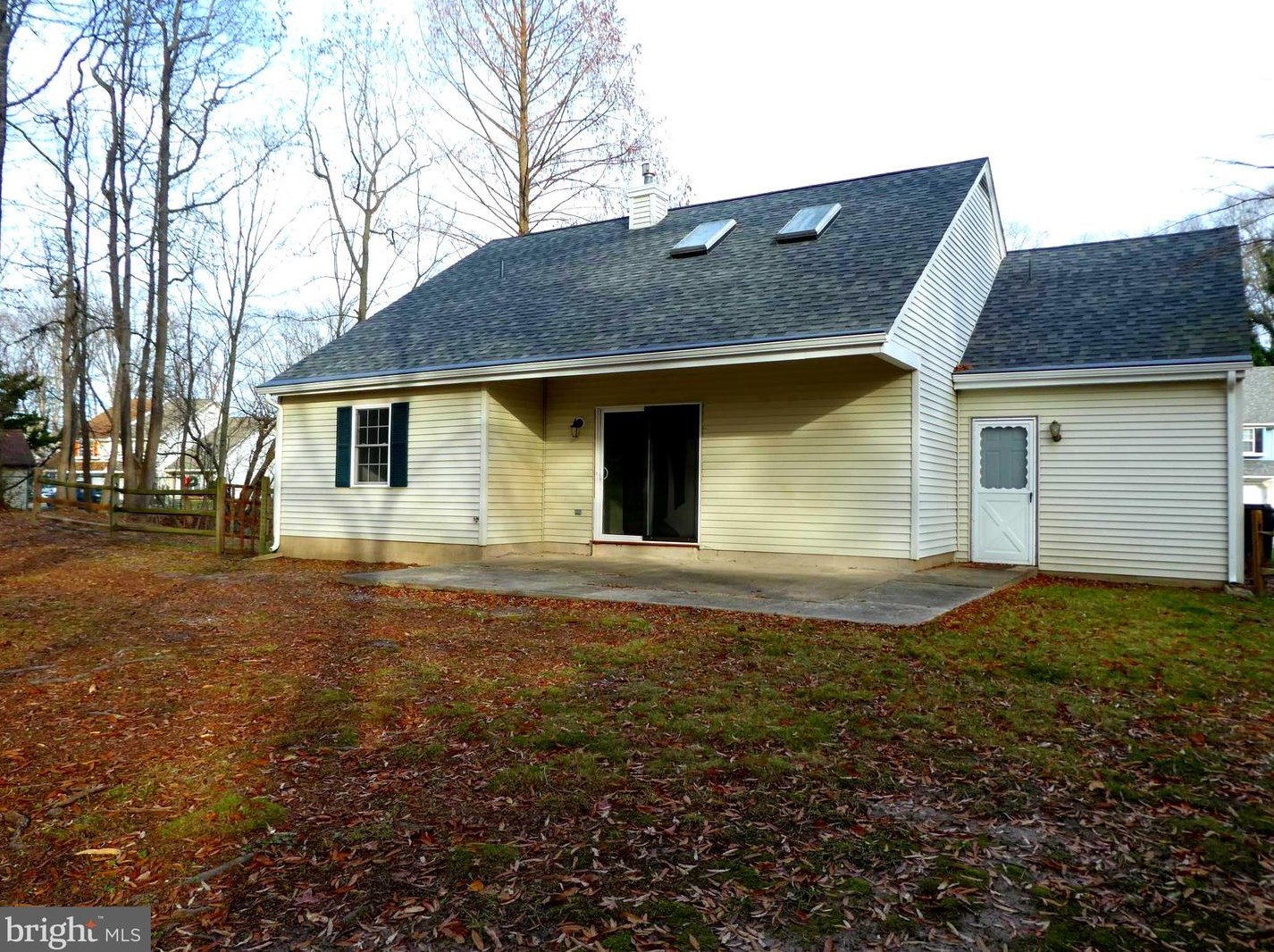 38 Stoney Dr, Dover DE  19904-9734 exterior