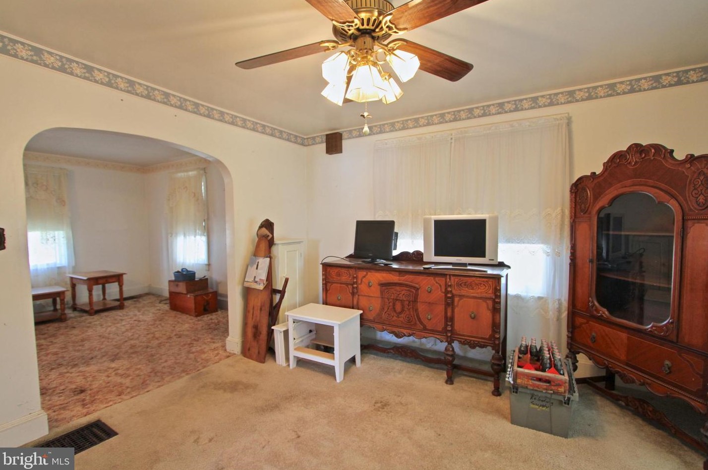 930 Bradford St, Dover DE  19904-4140 exterior