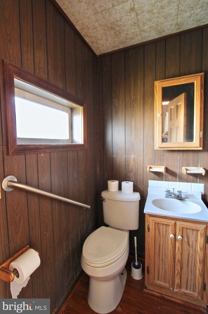 930 Bradford St, Dover DE  19904-4140 exterior