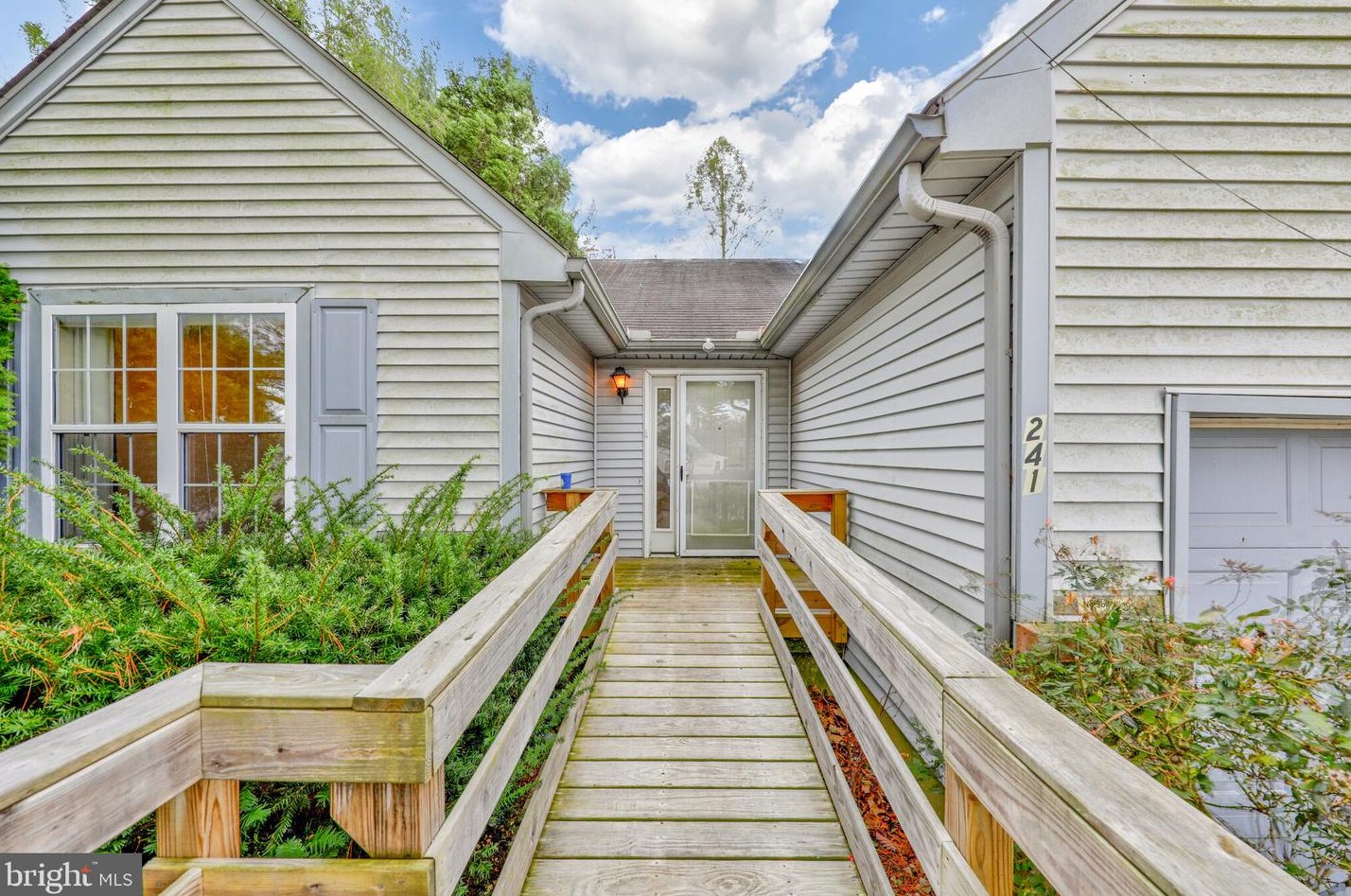 241 Hillcrest Ct, Camden-Wy, DE 19934