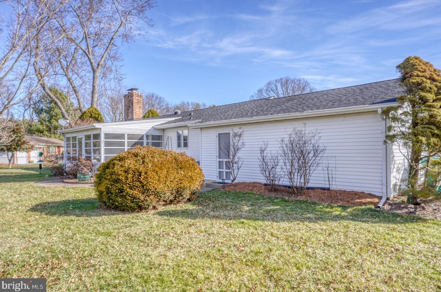 10 Springview Dr, Dover DE  19901-5548 exterior