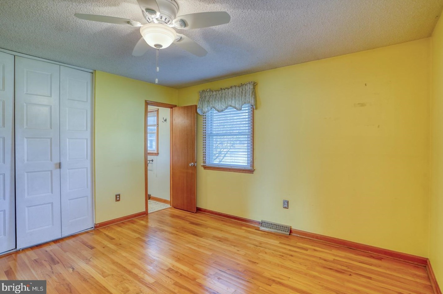 10 Springview Dr, Dover DE  19901-5548 exterior