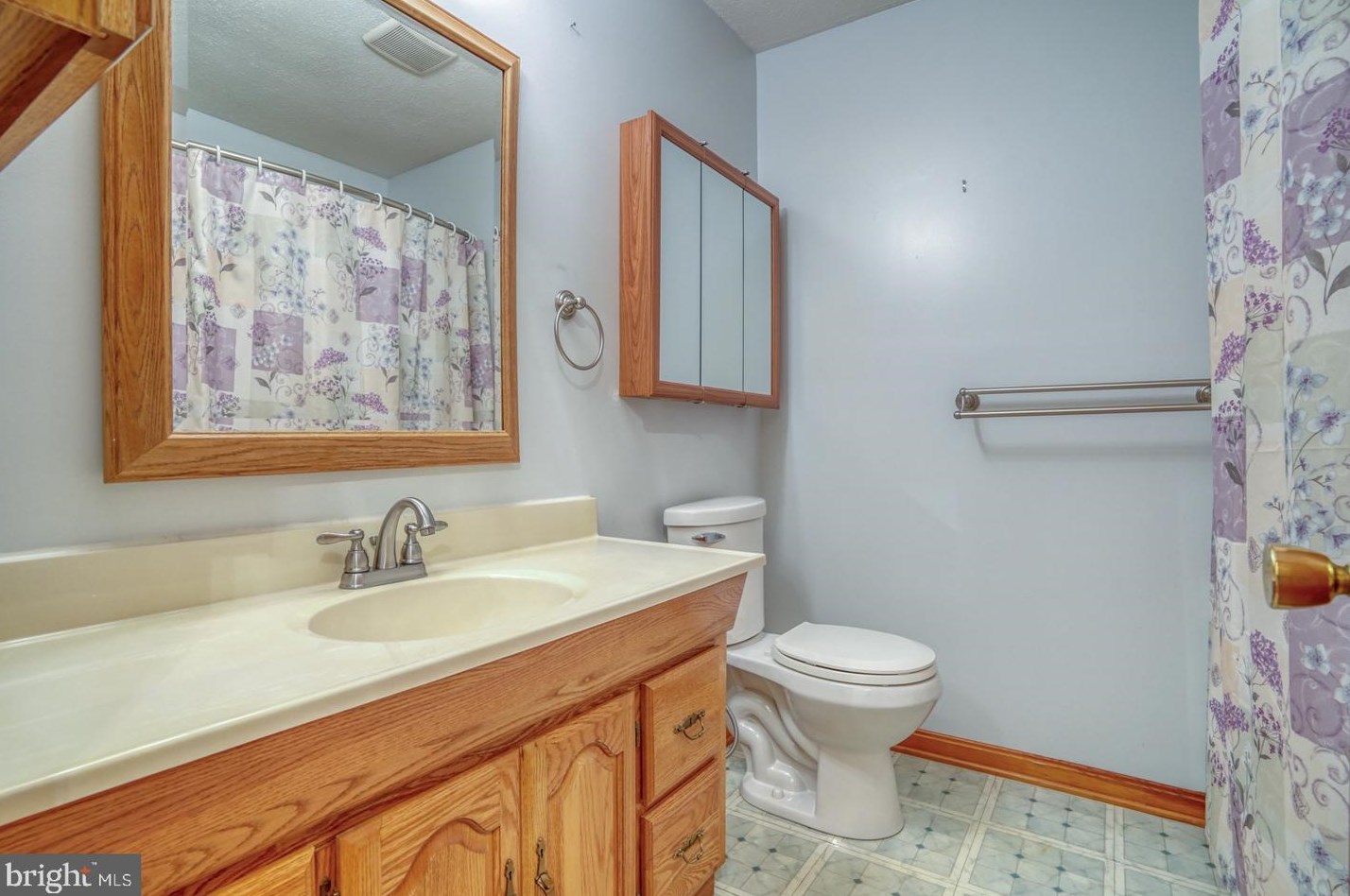 10 Springview Dr, Dover DE  19901-5548 exterior