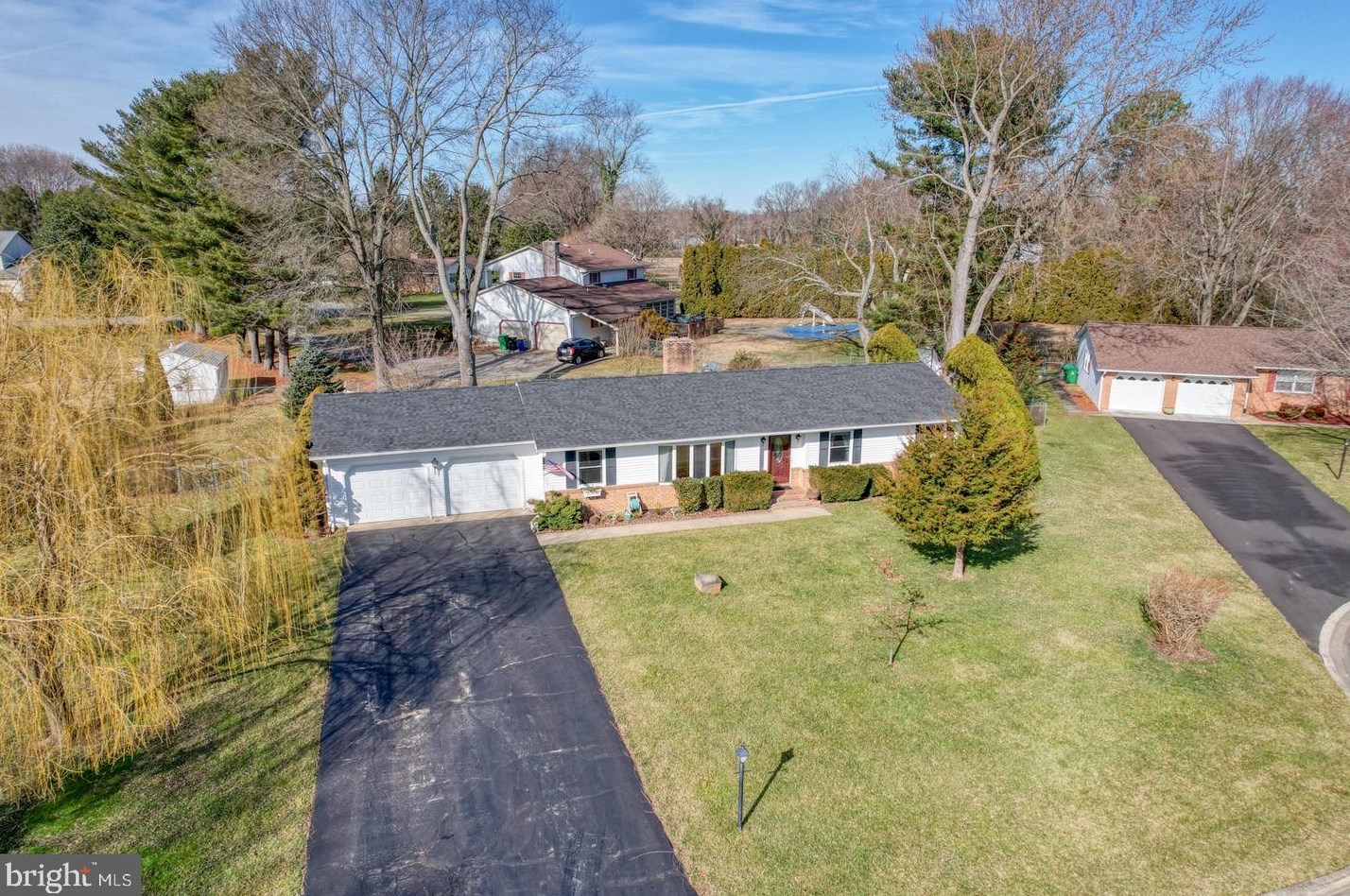 10 Springview Dr, Dover DE  19901-5548 exterior
