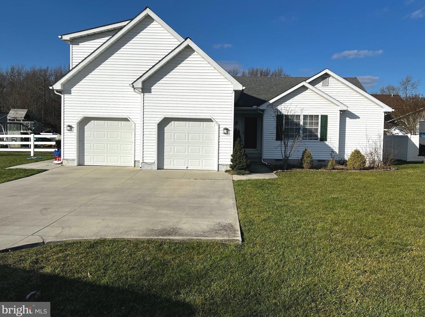 389 Evelyndale Dr, Dover, DE 19901-1811
