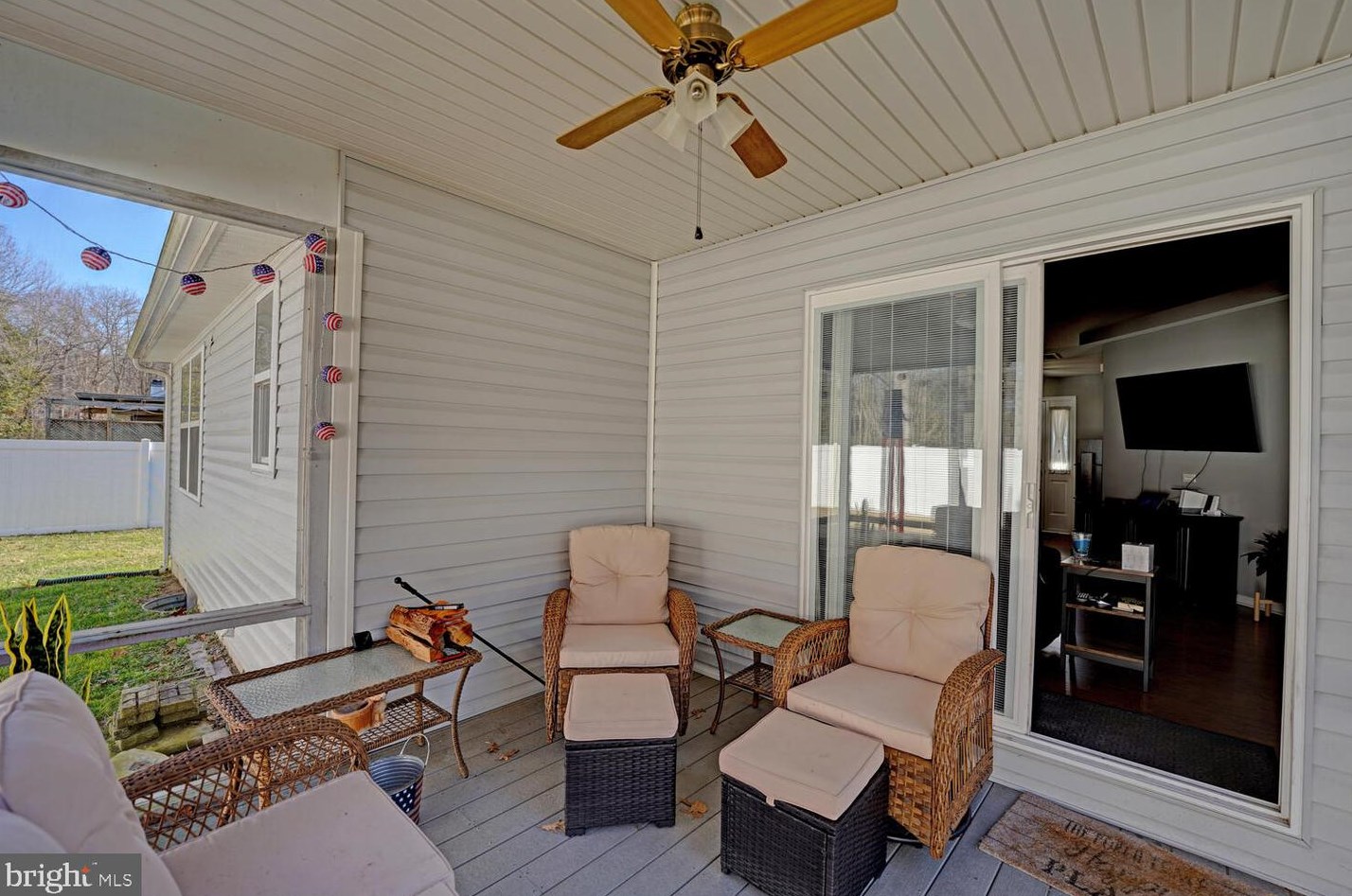 291 Greenwich Dr, Dover DE  19901-1594 exterior