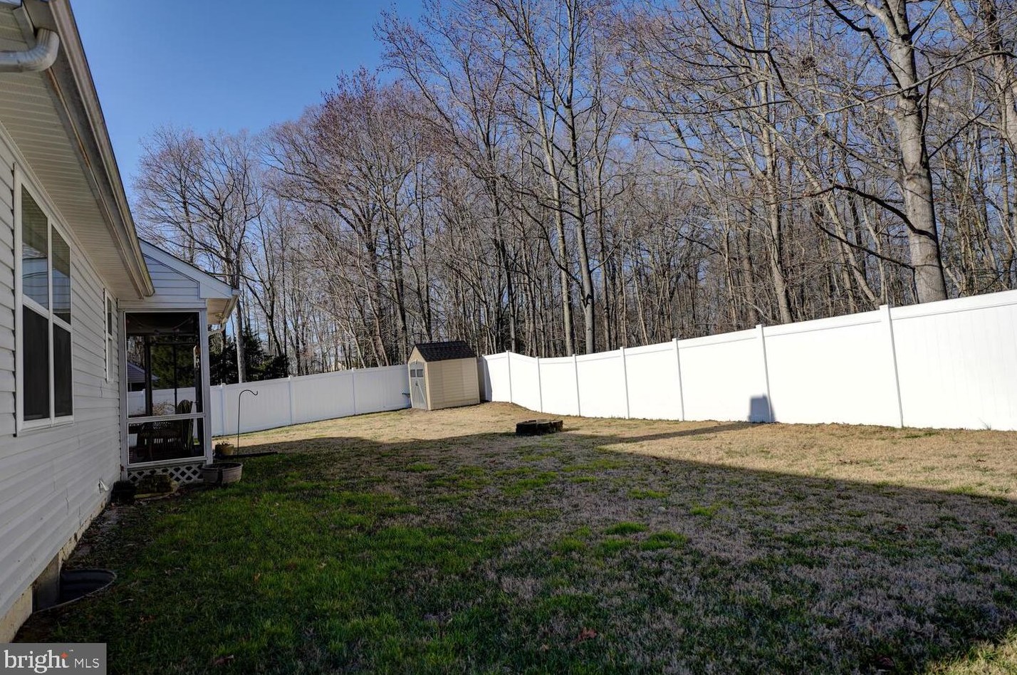 291 Greenwich Dr, Dover DE  19901-1594 exterior