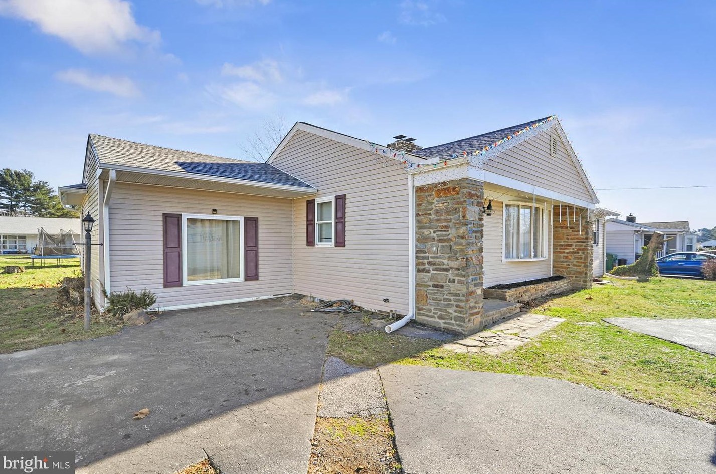 5 Woods Dr, Dover, DE 19901-5150