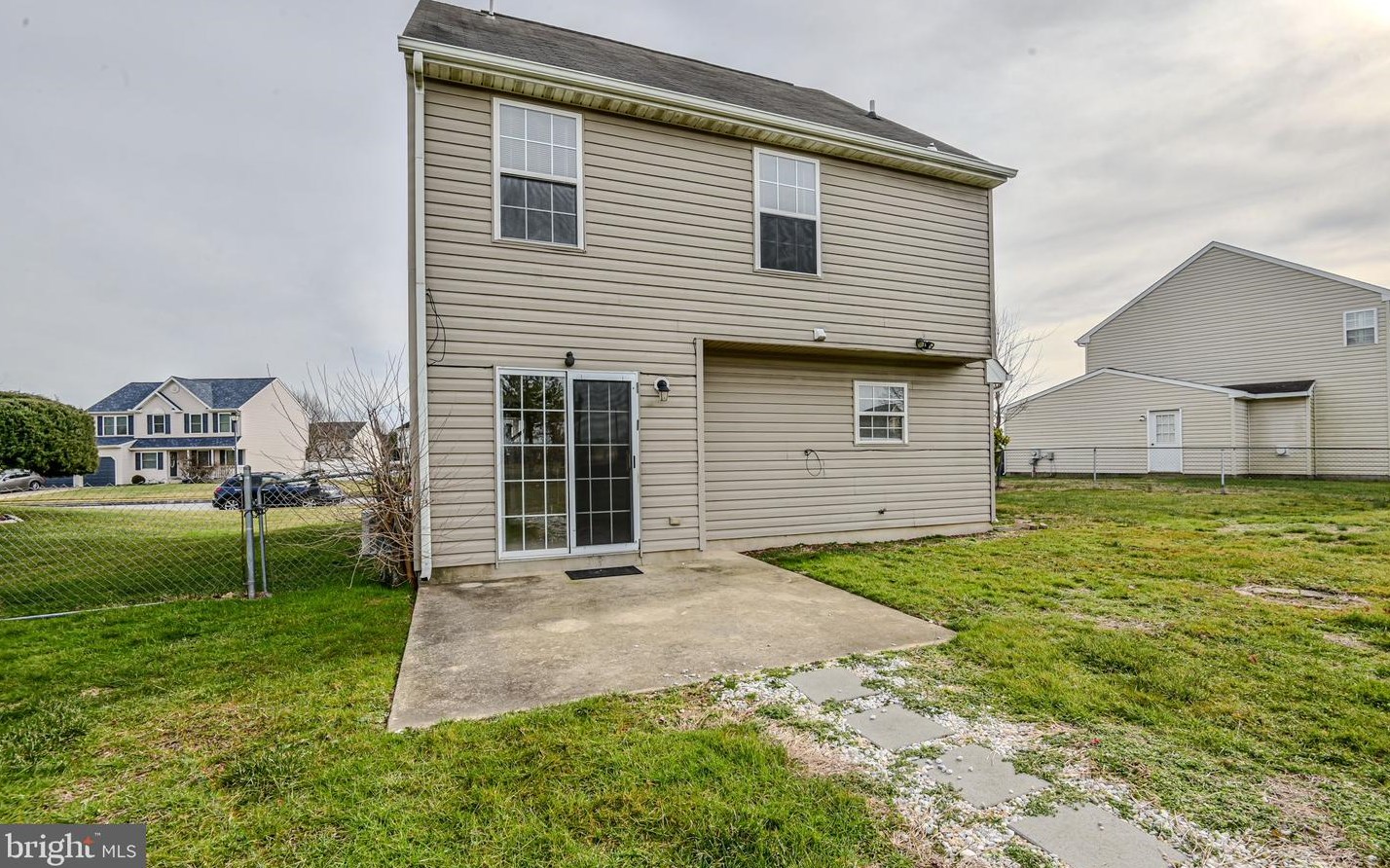 203 Westover Dr, Dover DE  19904-9796 exterior
