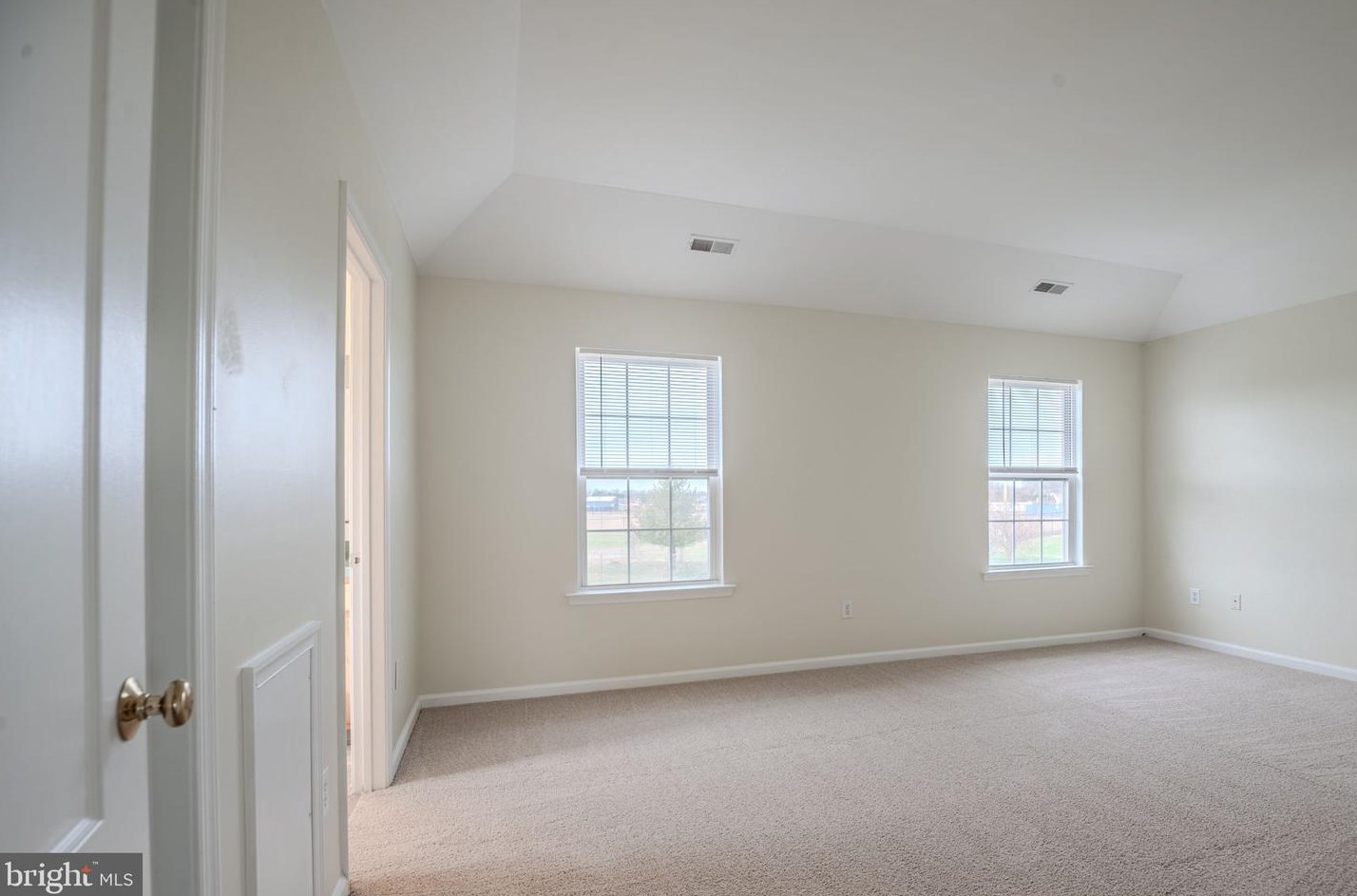 203 Westover Dr, Dover DE  19904-9796 exterior