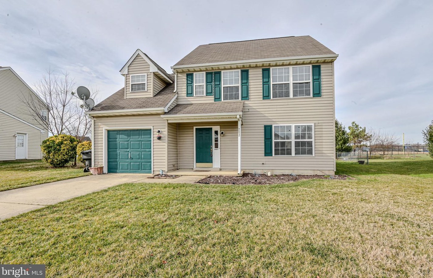203 Westover Dr, Dover DE  19904-9796 exterior