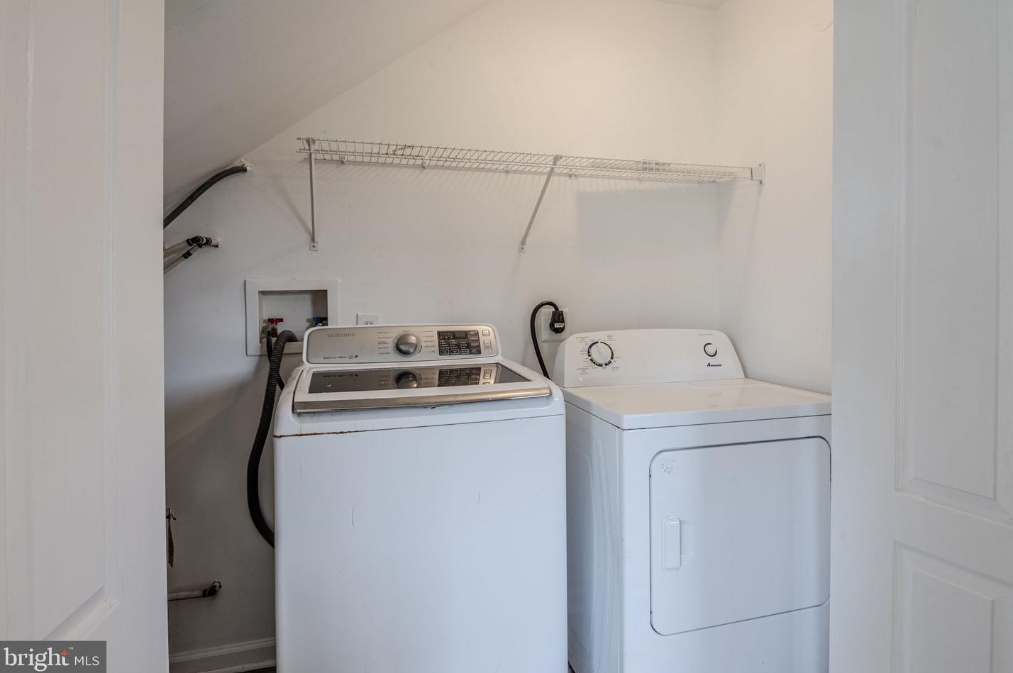 203 Westover Dr, Dover DE  19904-9796 exterior