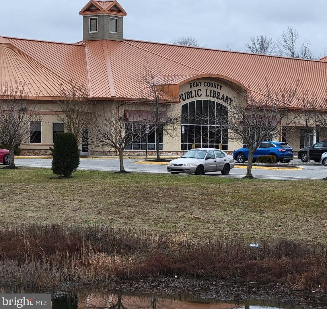 277 Red Haven Ln, Dover DE  19901-6449 exterior