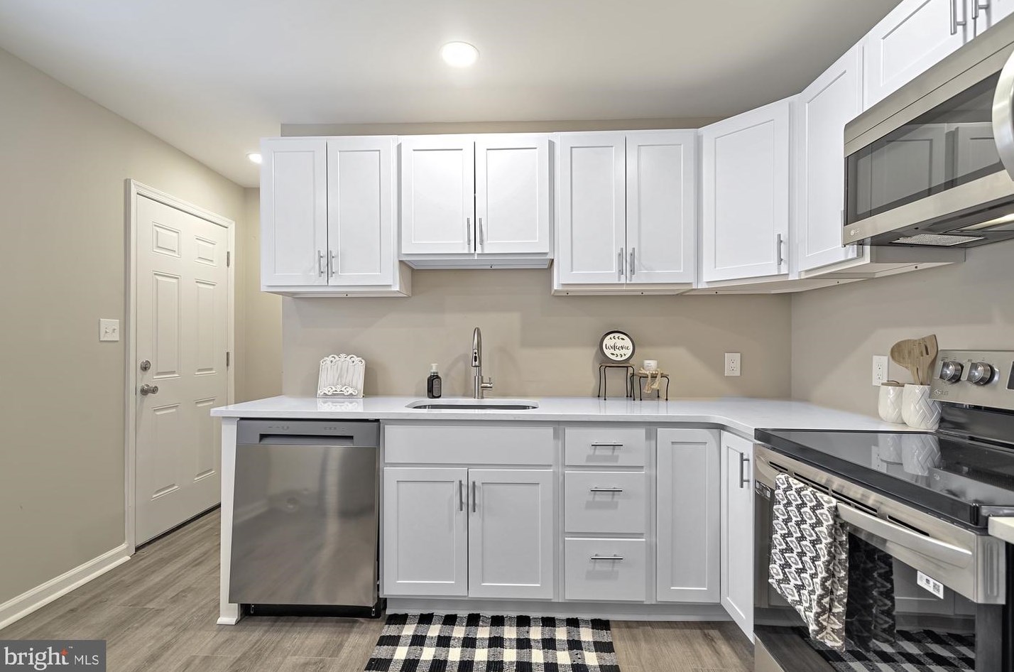 132 Locust St, Smyrna DE  19977-1524 exterior