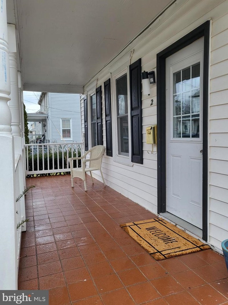 102 Ne 4th St, Slaughter Beach, DE 19963