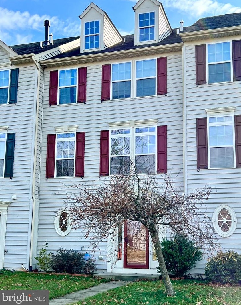 412 S Greenberry Ln, Dover, DE 19904