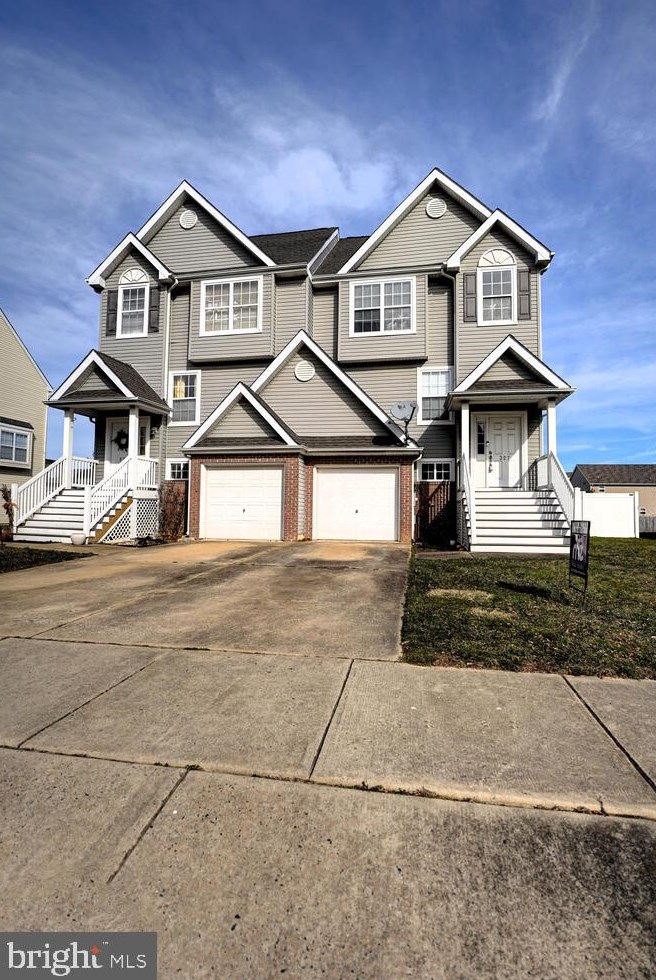 327 Paradee Dr, Dover, DE 19904-5679