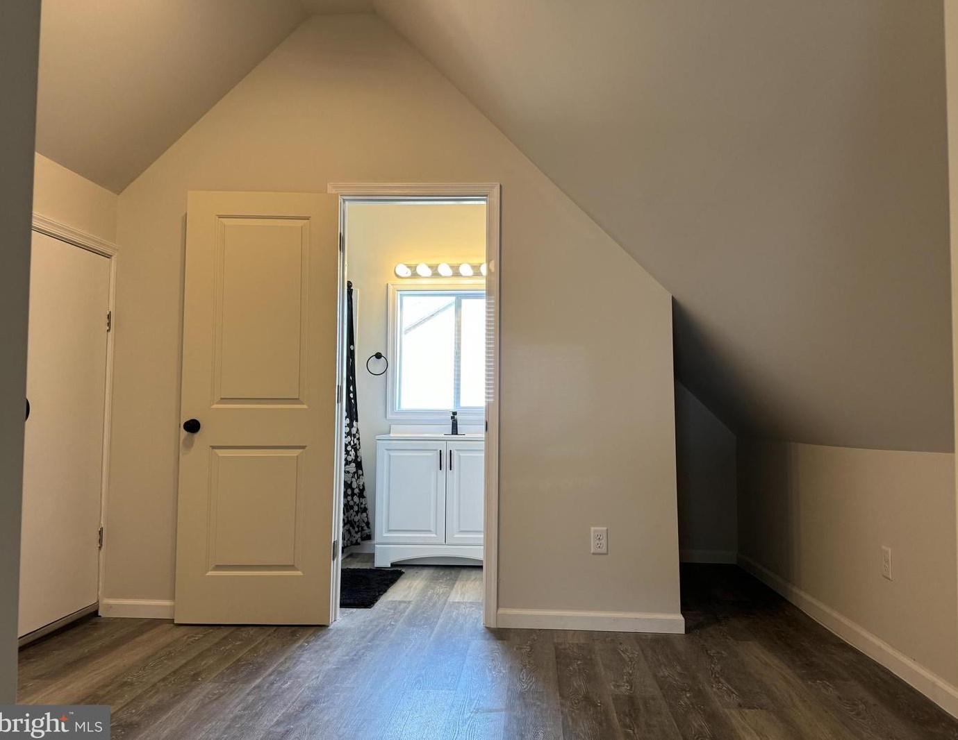 354 2nd St, Dover DE  19901-1702 exterior