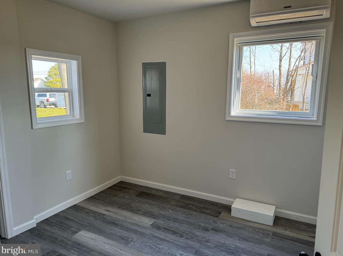 354 2nd St, Dover DE  19901-1702 exterior