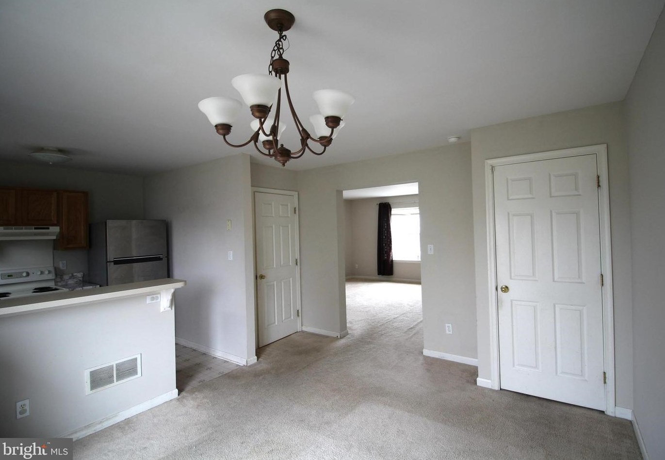 671 Dairy Dr, Smyrna DE  19977-1781 exterior