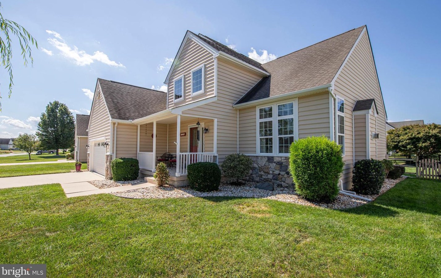 120 Ginger Ln, Slaughter Beach, DE 19963-5381