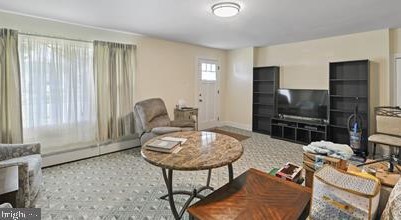 237 Pine St, Dover, DE 19901