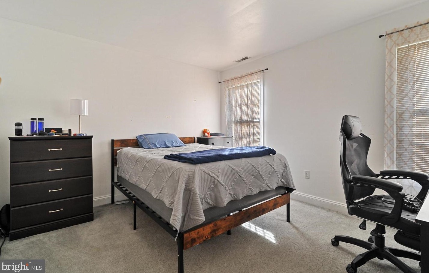 146 Massey Dr, Dover DE  19904-5886 exterior