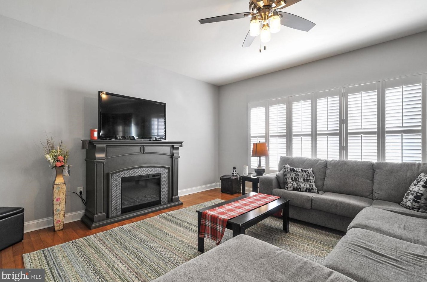 146 Massey Dr, Dover DE  19904-5886 exterior