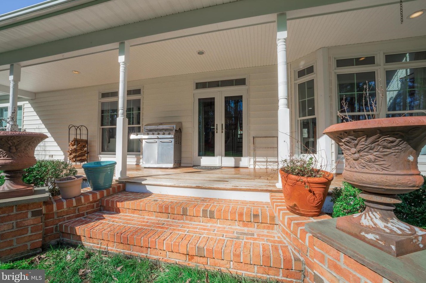 2200 Smyrna Leipsic Rd, Smyrna DE  19977-3015 exterior