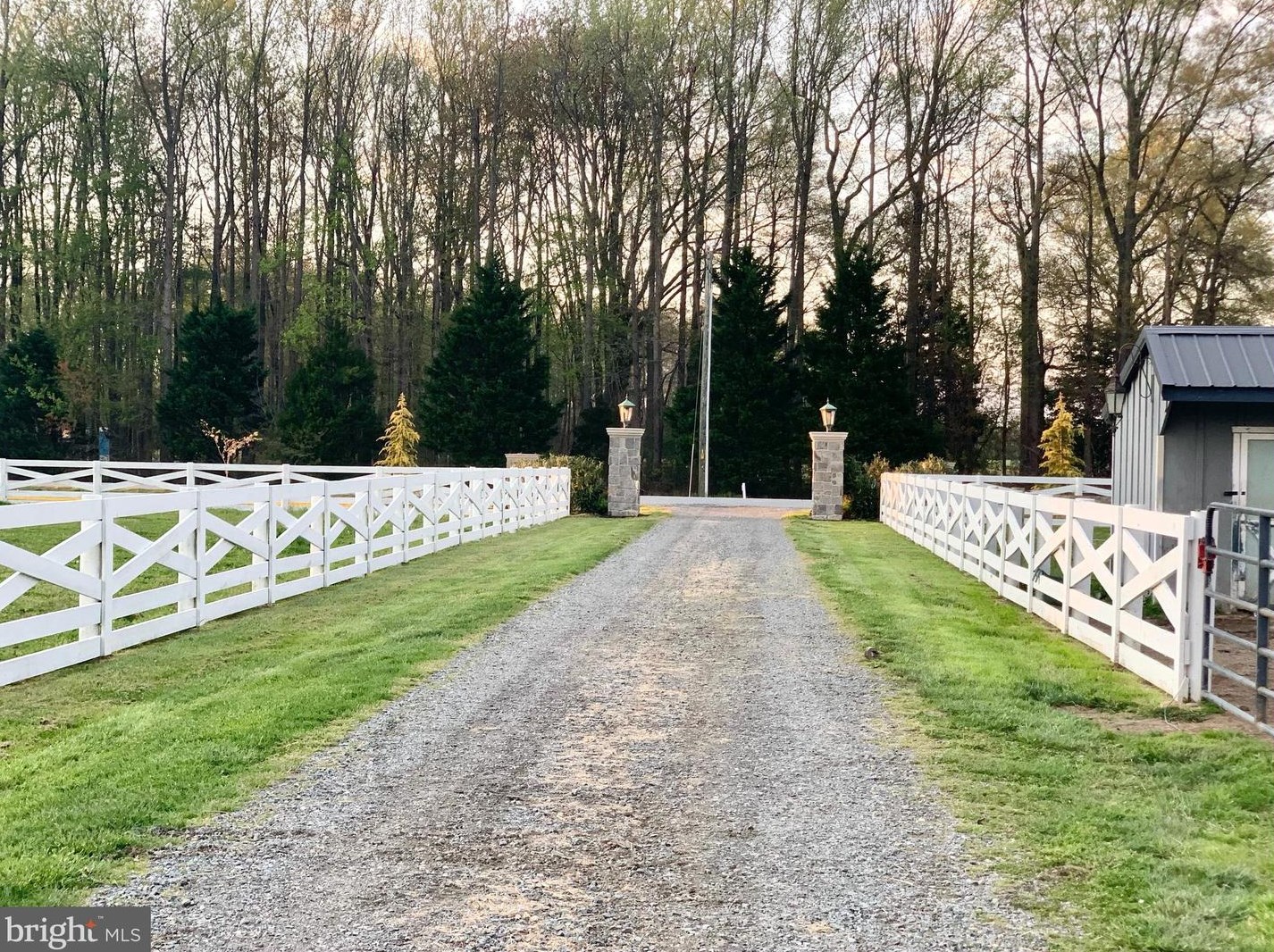 2200 Smyrna Leipsic Rd, Smyrna DE  19977-3015 exterior