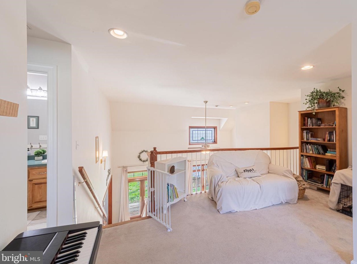 2200 Smyrna Leipsic Rd, Smyrna DE  19977-3015 exterior