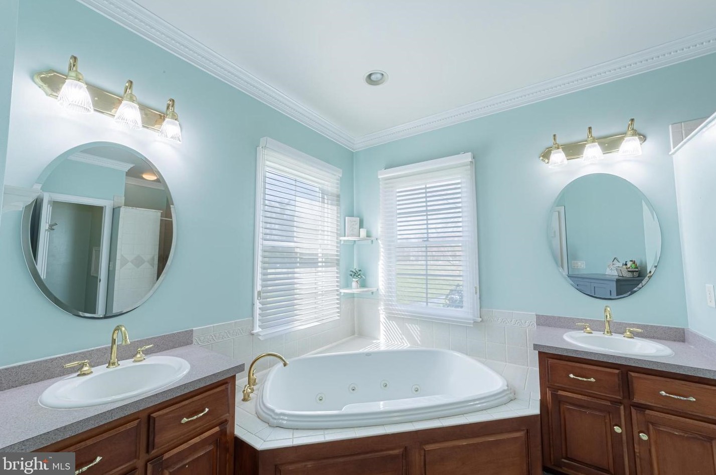 2200 Smyrna Leipsic Rd, Smyrna DE  19977-3015 exterior