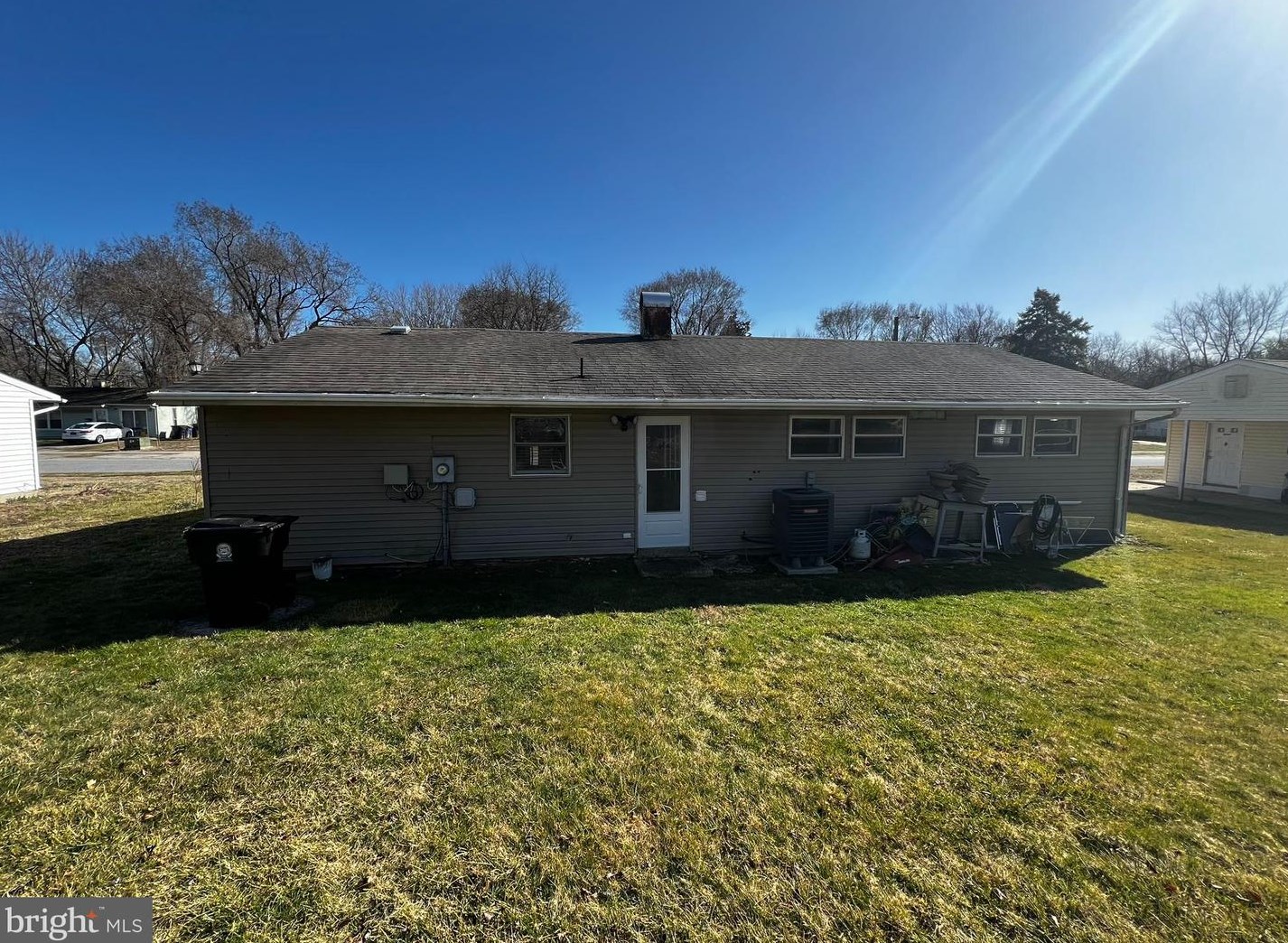 157 President Dr, Dover DE  19901-5263 exterior