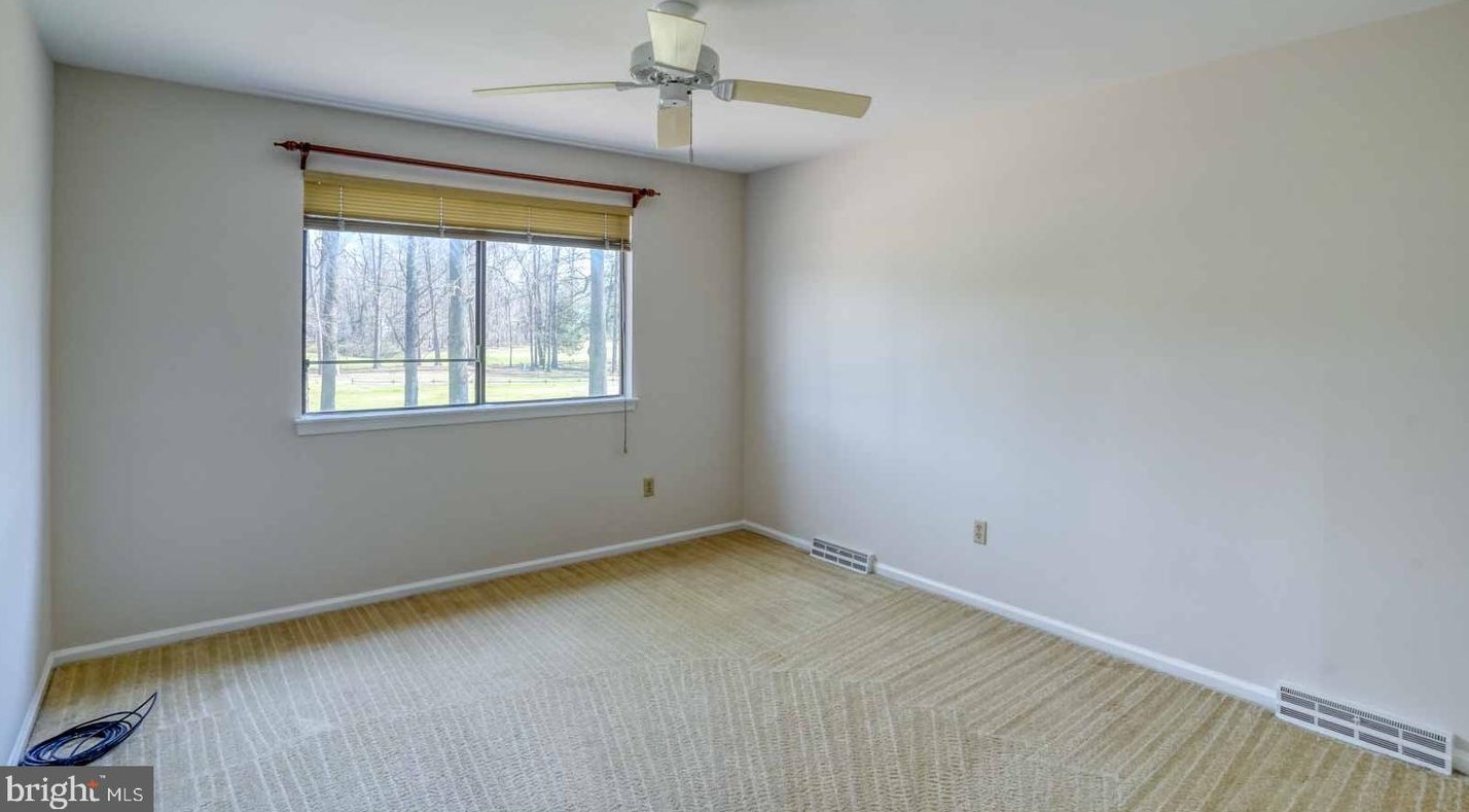 266 Pine Valley Rd, Dover DE  19904-7111 exterior