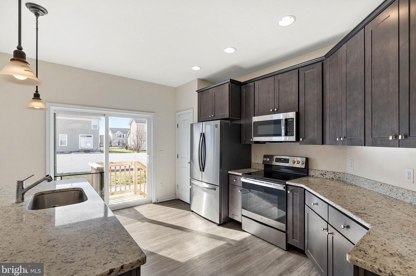 56 Ponds Edge Dr, Felton DE  19943-7216 exterior