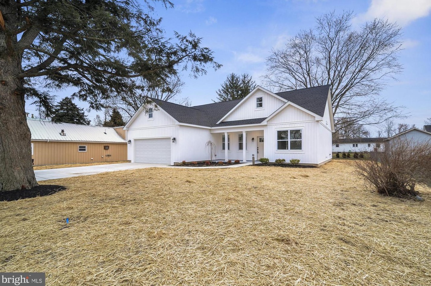14 W Sewell St, Felton, DE 19943